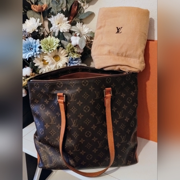 Louis Vuitton Cabas Mezzo GM  Dustbag, Lock And Key Pre Loved Condition - Picture 11 of 14